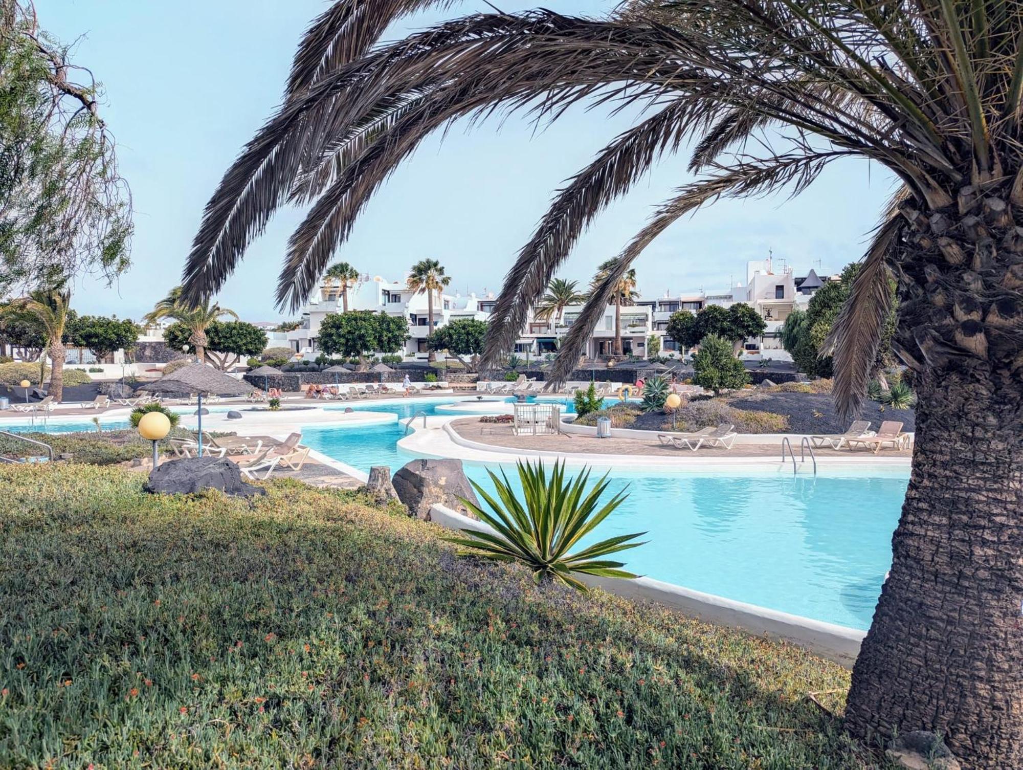 Charming Flat In Los Molinos With Terrace & Pools, Near Playa Bastian Costa Teguise Buitenkant foto